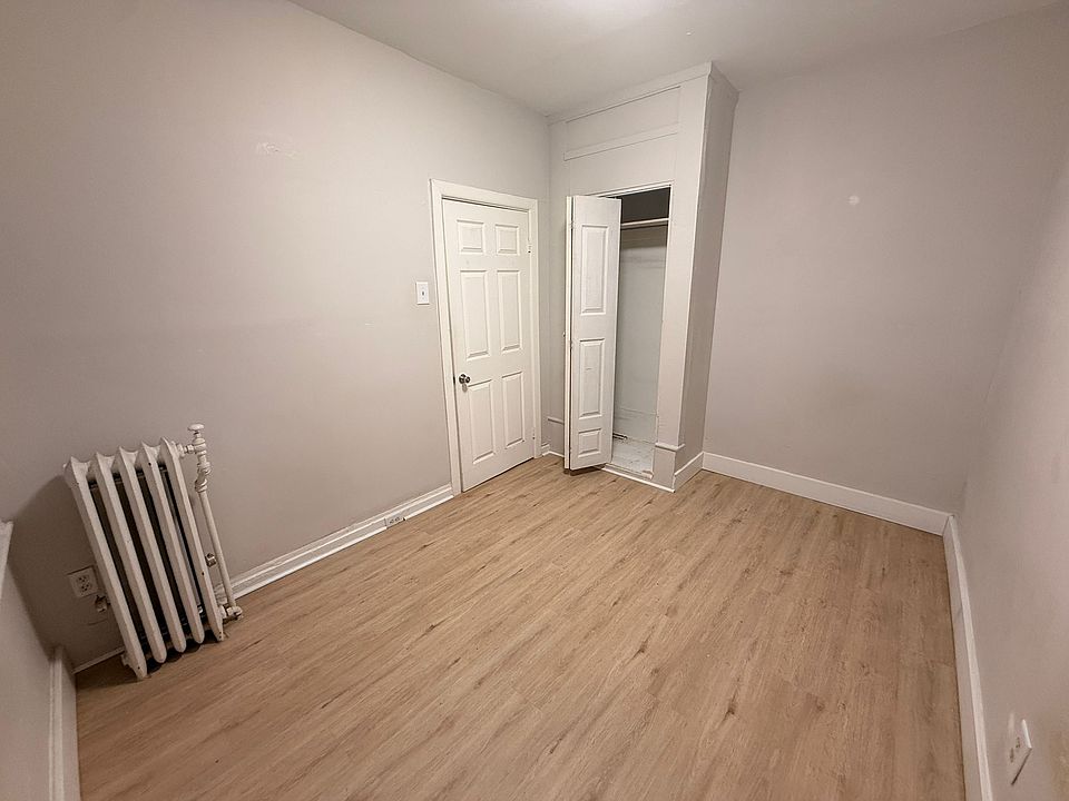1st image of 220 Academy St #3