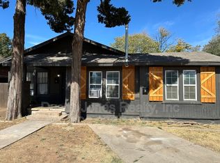 2312 14th St APT A, Lubbock, TX 79401