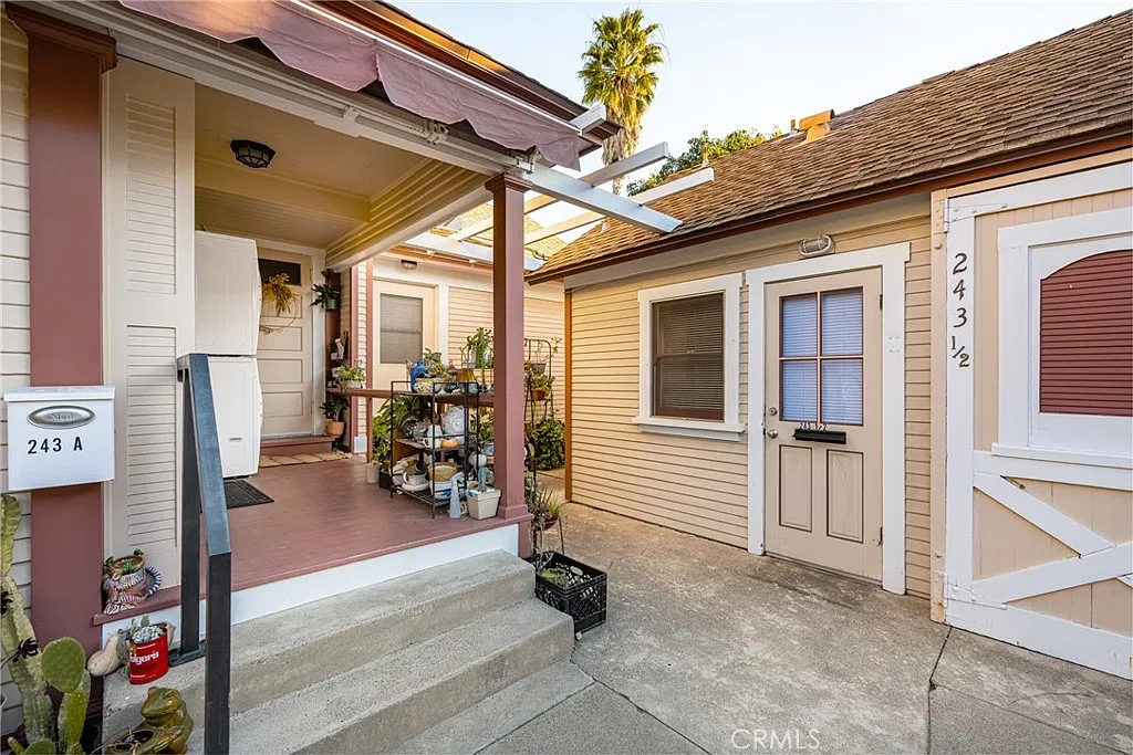 Studio, 1180 sqft, $1,850 — Photo 4