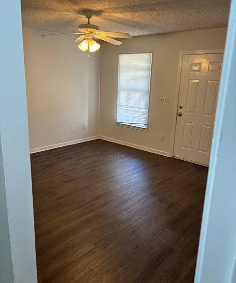 379 Miller Pointe Dr #377 — Photo 5
