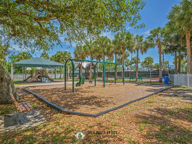1766 Beach Ave — Photo 83