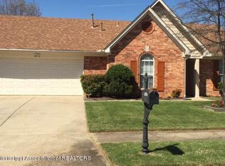 1876 S Winners Cir S, Southaven, MS 38671