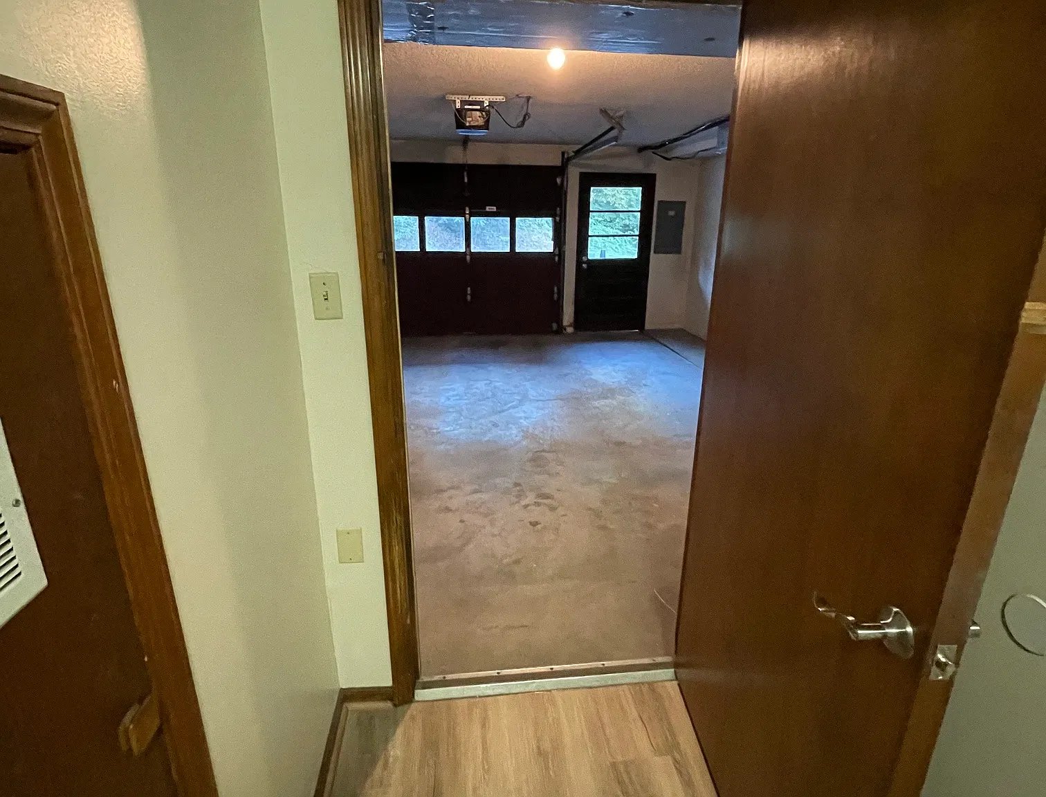 2 bed, 1.5 bath, 1424 sqft, $1,400 — Photo 3