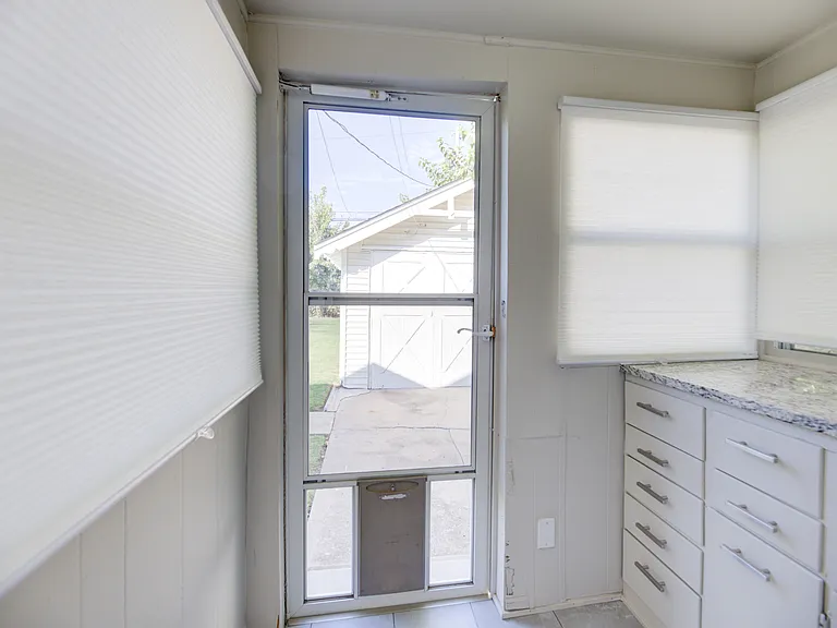 1618 S Indianapolis Ave — Photo 25