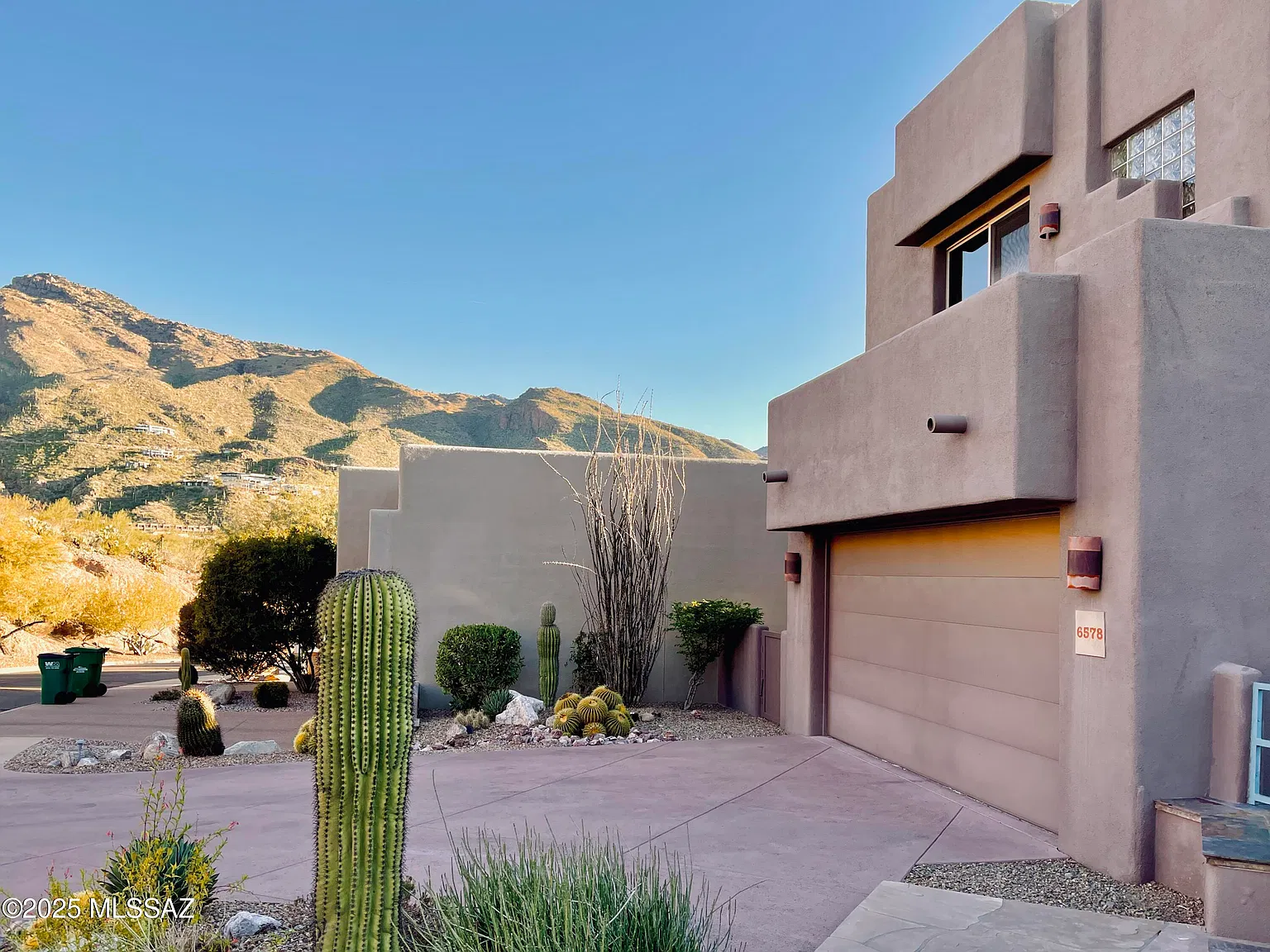 3 bed, 2.5 bath, 2771 sqft, $4,200 — Photo 3