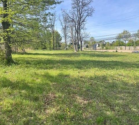 2nd image of 1600 Lower State Rd
