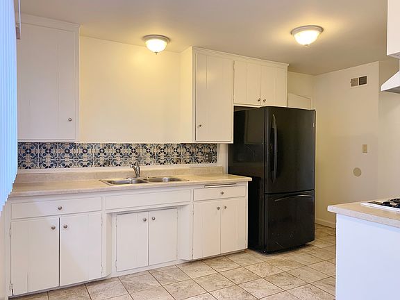 2nd image of 3902 Mount Acadia Blvd