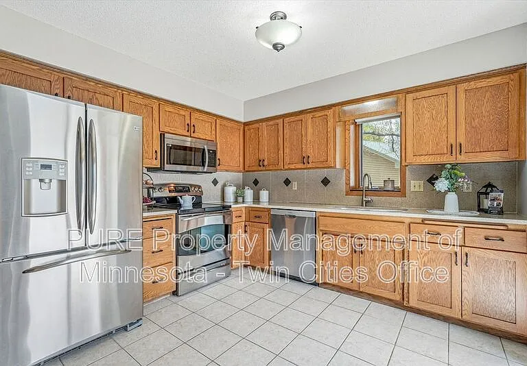 10247 Nottingham Trl — Photo 12