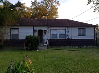 1515 Church St, Orange, TX 77630