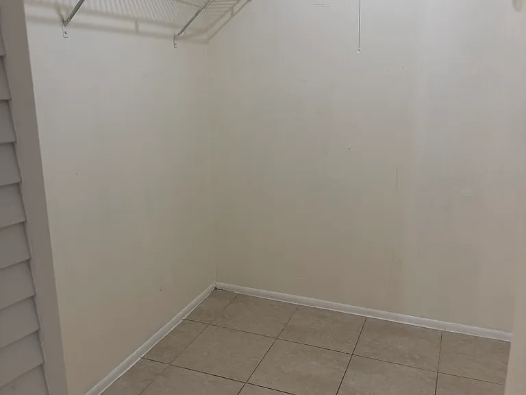 2047 NW 56th Ave E #35 — Photo 5