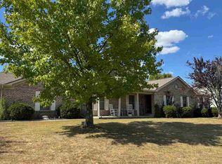 400 Winding Brook Dr, Centerville, IN 47330