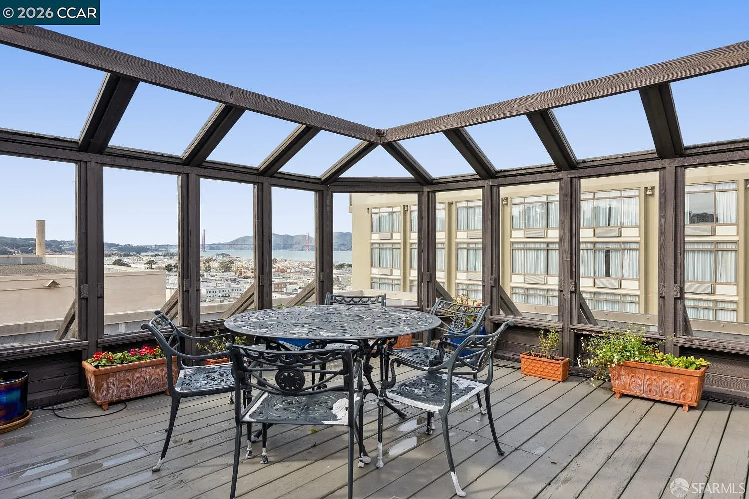 2701 Van Ness Ave APT 507 - Photo 6
