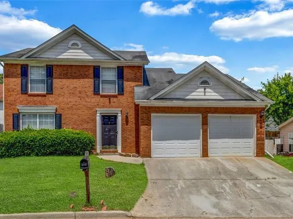 4000 Crossings Way, Stone Mountain, GA 30083