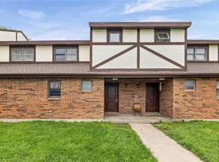1105 Jeff Cir, Paola, KS 66071