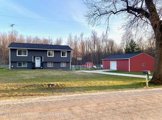 8143 Tyrrell Rd, Laingsburg, MI 48848