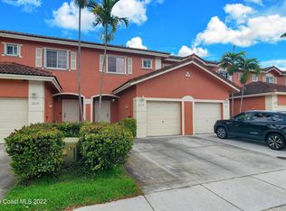 1213 NW 100th Ave, Pembroke Pines, FL 33024