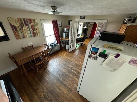 4th image of 169 Main St #1