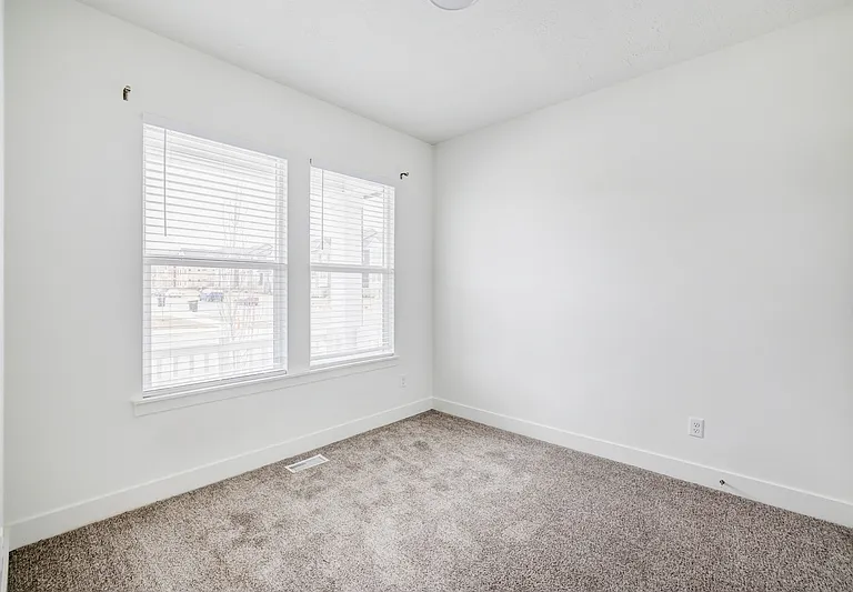 4642 W Hemsworth Ln #1 — Photo 27