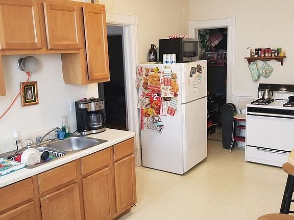 2nd image of 2437 N Weil St APT 2