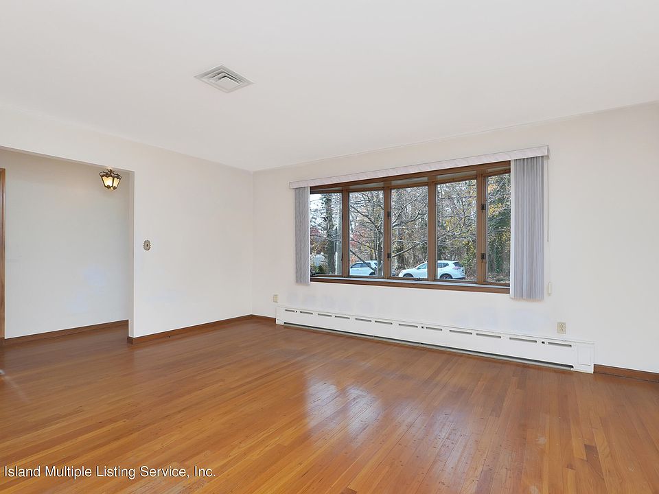 447 Vernon Ave, Staten Island, NY 10309 Zillow