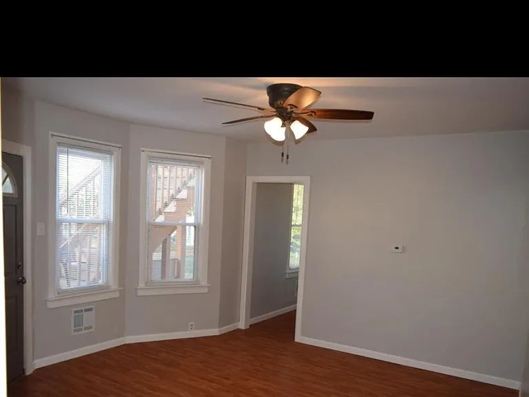303 Fernwood Ave #1 — Photo 4