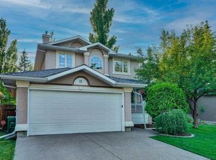 11 E McKenzie Lake Vw SE, Calgary, AB T2Z2T6
