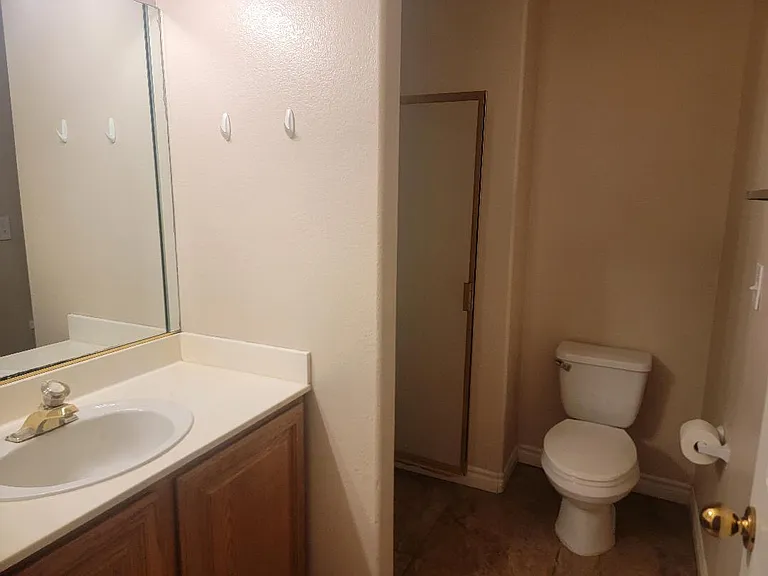 120 Golf Course St — Photo 13