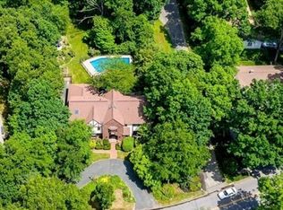 92 Lynnwood Ln, Worcester, MA 01609