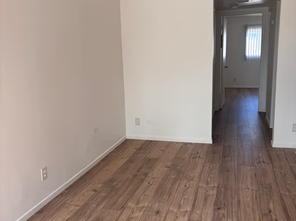 9950 Zelzah Ave, Northridge, CA