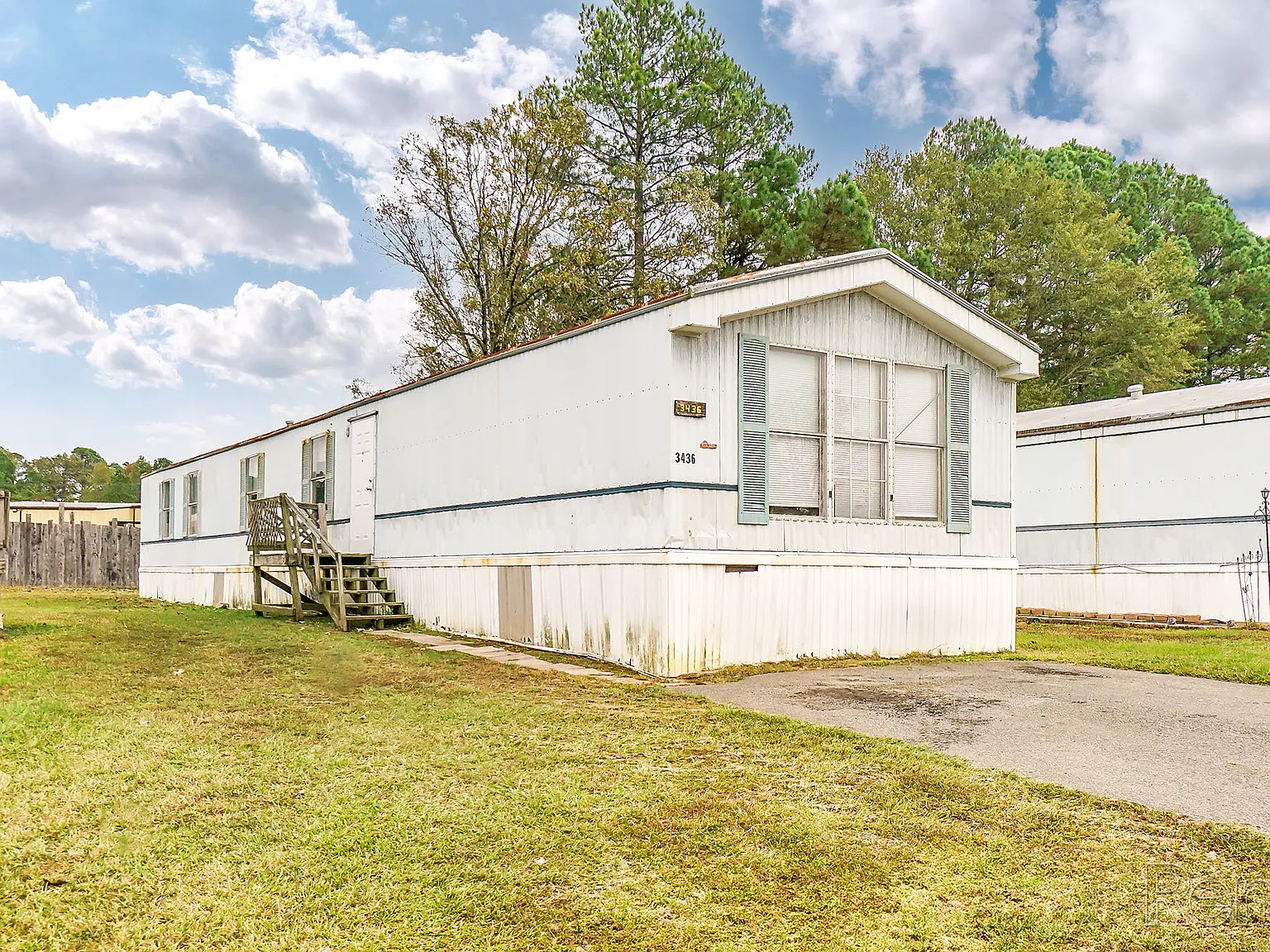 Oak Creek Estates MHC — Photo 2