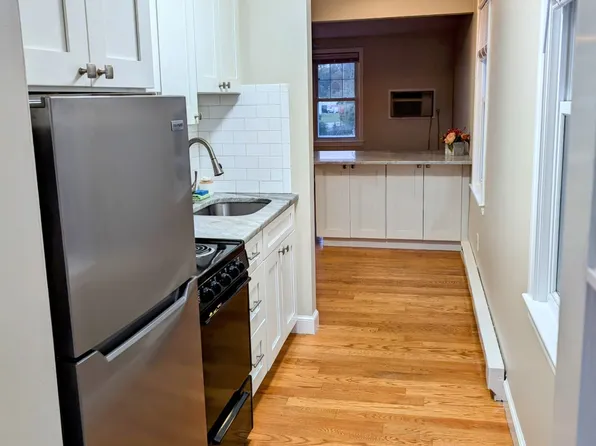 275 Neck St Unit B6, Weymouth, MA 02191