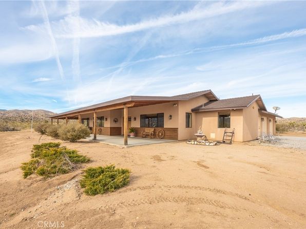 2310 Cottontail Rd, Pioneertown, CA 92268