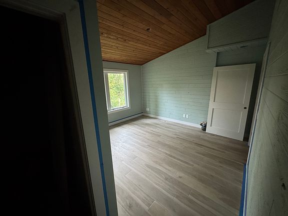 5th image of 6500 Bauer Rd