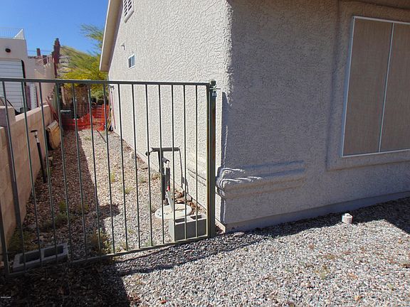 2nd image of 3685 Oro Grande Blvd