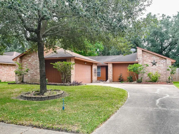 15919 Val Verde Dr, Houston, TX 77083