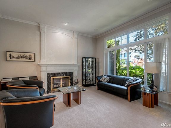 3rd image of 809 197th Ave SE