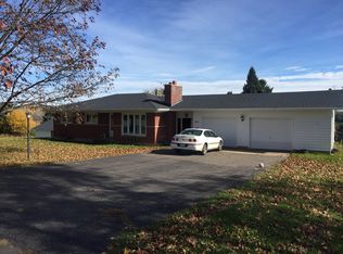 707 Harding Ave, Iron River, MI 49935