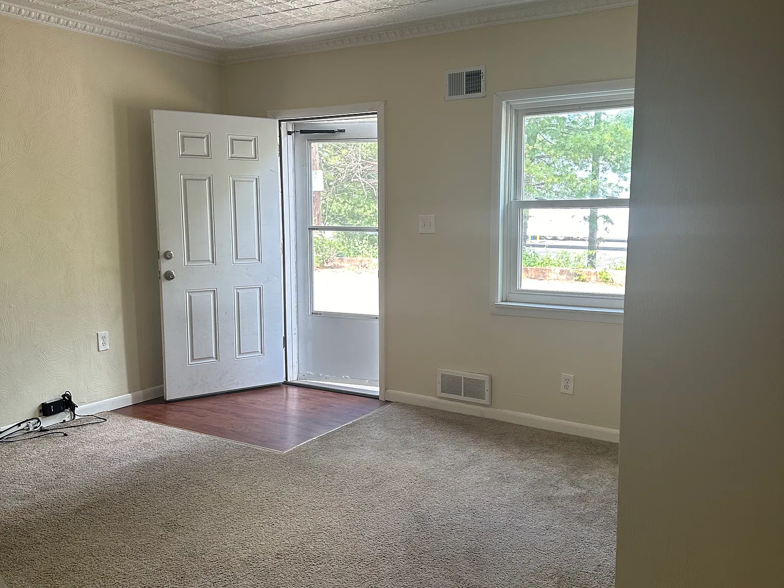 2 bed, 1164 sqft, $1,500 — Photo 4