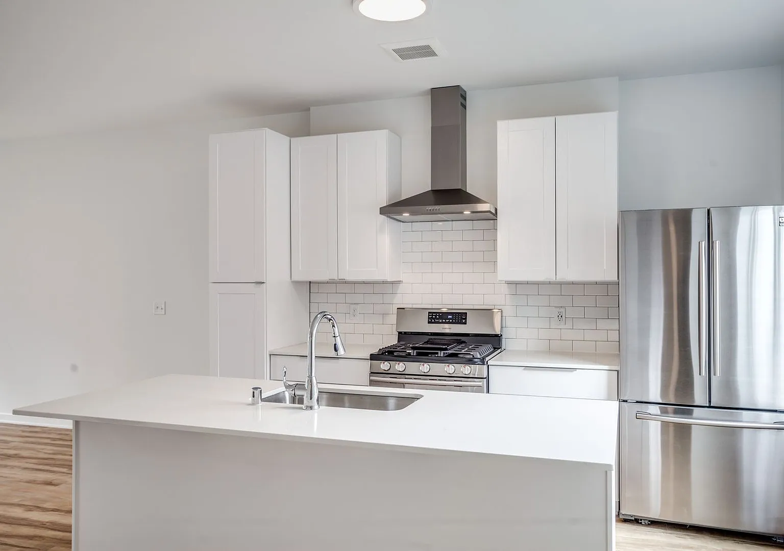 3333 Nicollet Ave — Photo 4