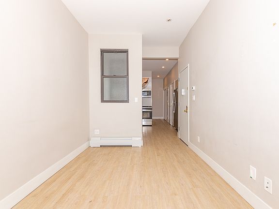 3rd image of 808 Macon St #E5