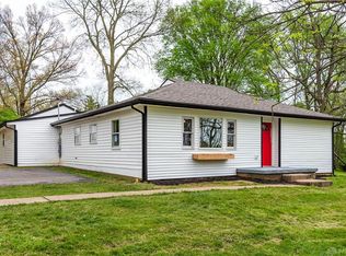 1584 Red Oak Rd, Dayton, OH 45432