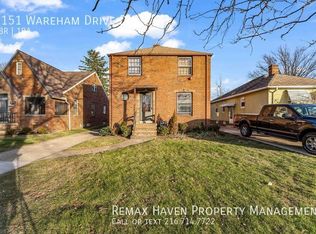 6151 Wareham Dr, Cleveland, OH 44129