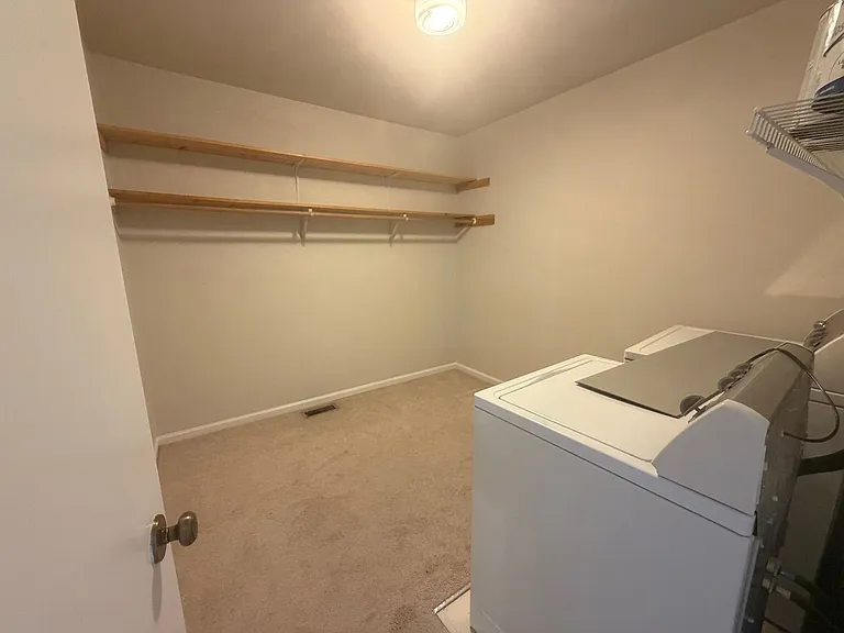 366 Dalewood Ave — Photo 9