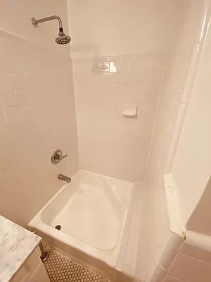 Rented by Metropolis Real Estate of Manhattan | media 12