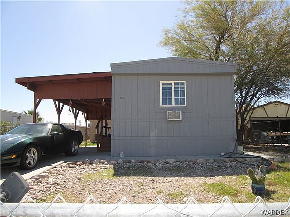 2nd image of 840 Holly Street