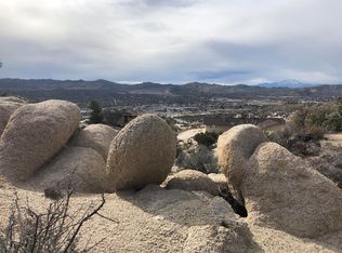 65 Bandera Rd, Yucca Valley, CA 92284