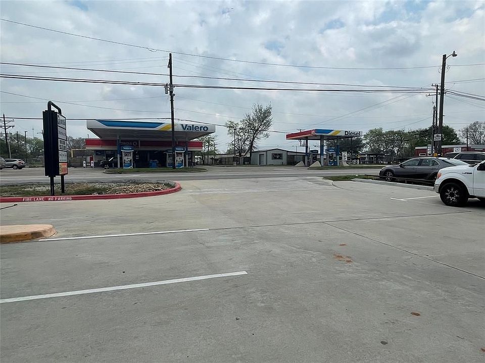 1st image of 9316 State Highway 75 S