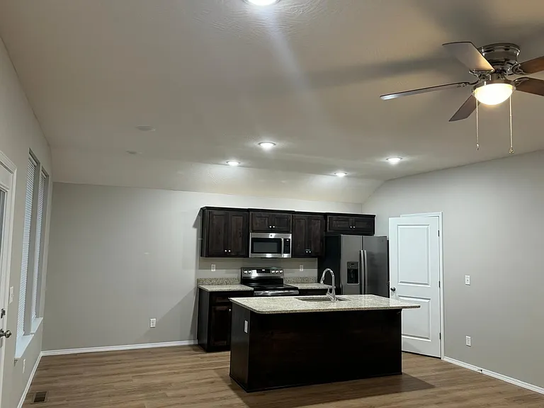 3498 N Ohara Ave — Photo 25