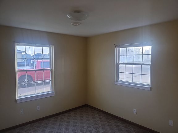 3rd image of 408 2nd Ave #1