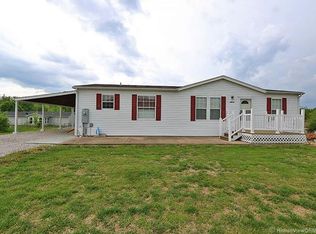 10087 Krafton Rd, Potosi, MO 63664